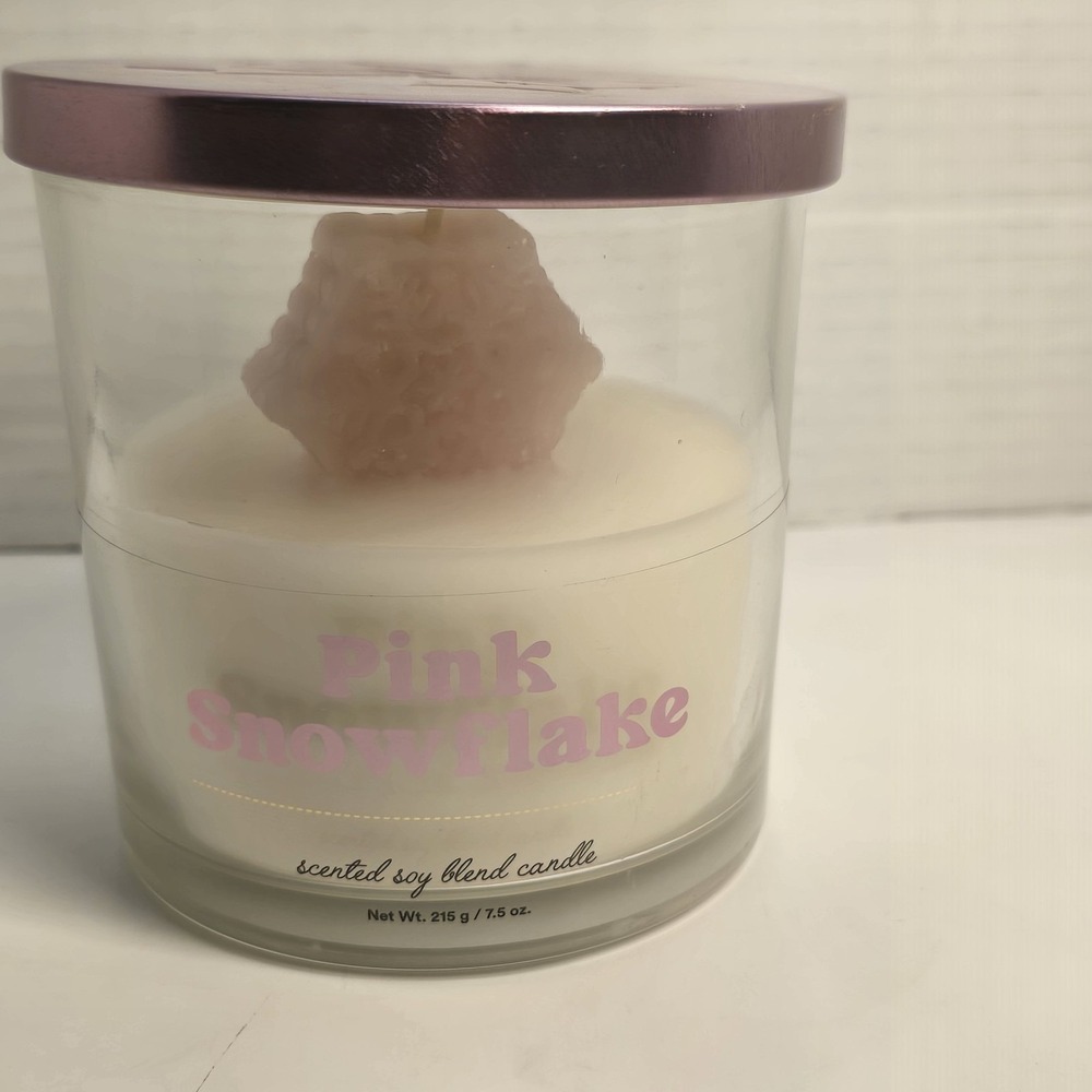 Ulta Beauty Collection Pink Snowflake Scented‎ Soy Blend Candle